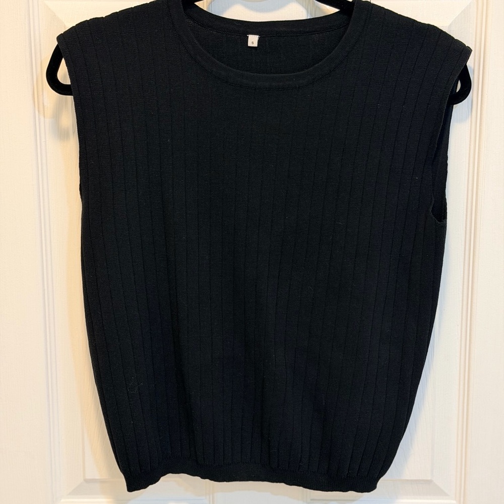 Elegant Black Ribbed Knit Sweater
